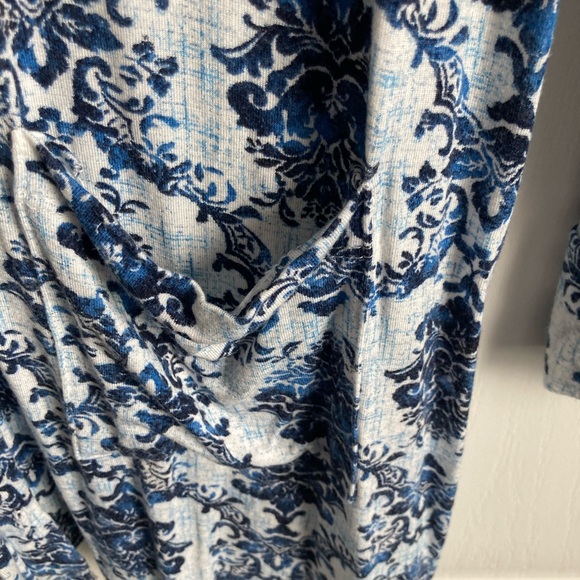 Agnes and Dora knee length sweater size medium - Picture 4 of 6